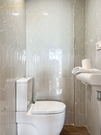 Image No.12-2 Bed Townhouse for sale