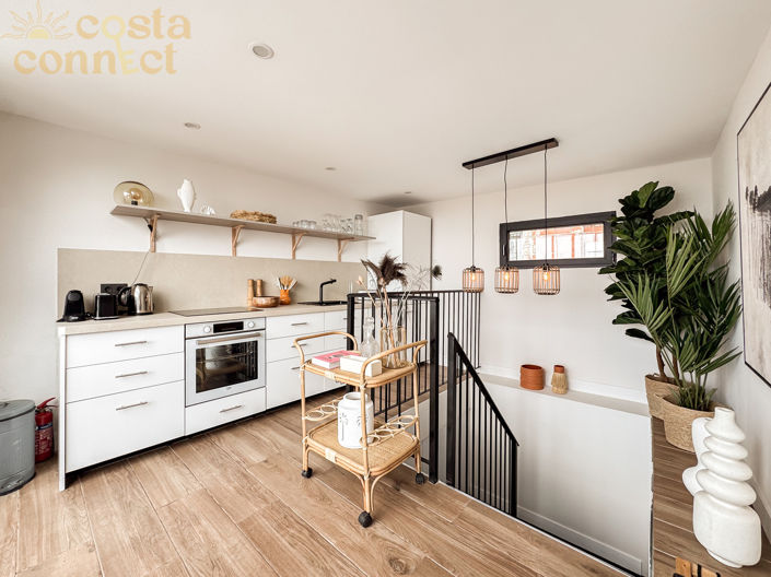 Image No.44-2 Bed Townhouse for sale