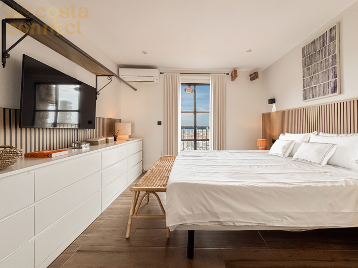 Image No.52-2 Bed Townhouse for sale