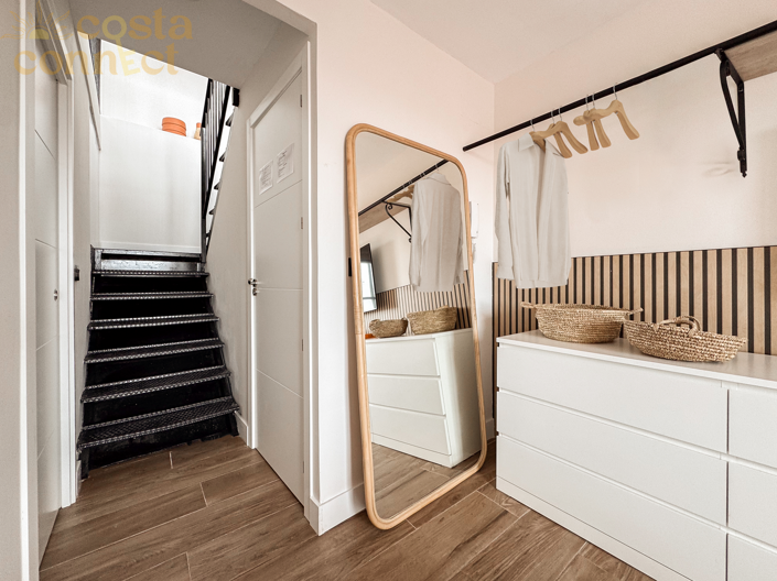 Image No.55-2 Bed Townhouse for sale