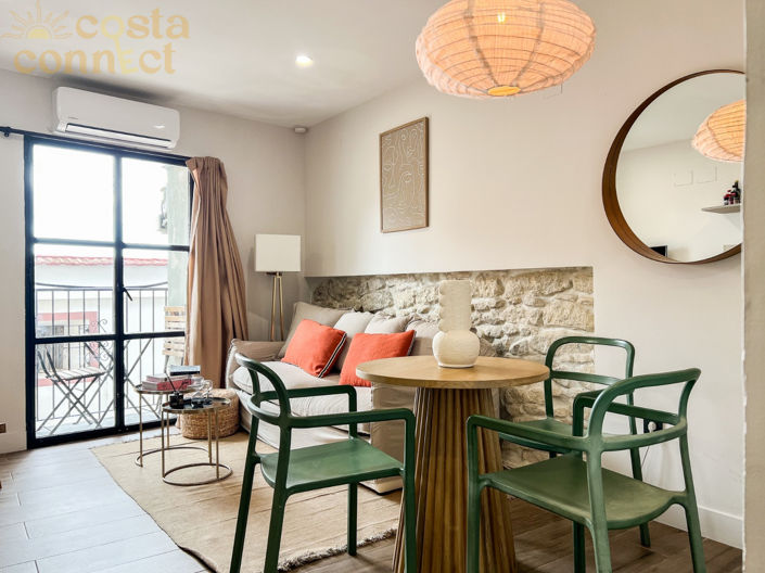 Image No.6-2 Bed Townhouse for sale