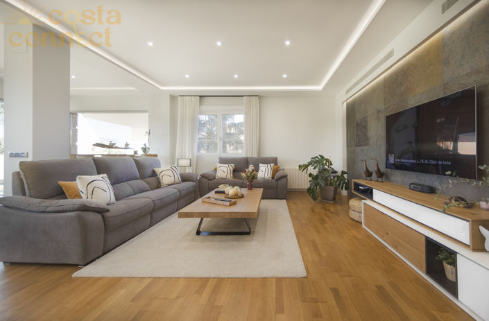 Image No.17-4 Bed Villa for sale