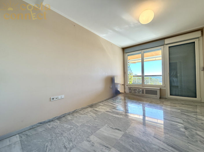 Image No.16-4 Bed Apartment for sale