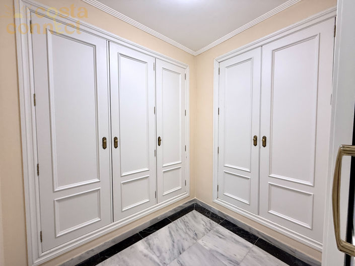 Image No.27-4 Bed Apartment for sale