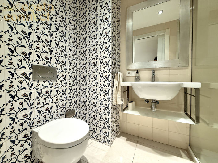 Image No.29-4 Bed Apartment for sale