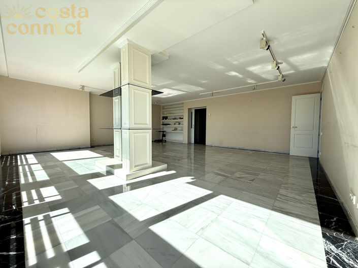 Image No.8-4 Bed Apartment for sale