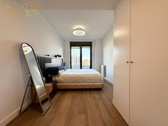 Image No.21-3 Bed Apartment for sale