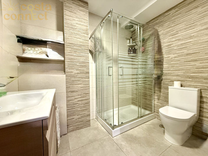 Image No.16-2 Bed Apartment for sale