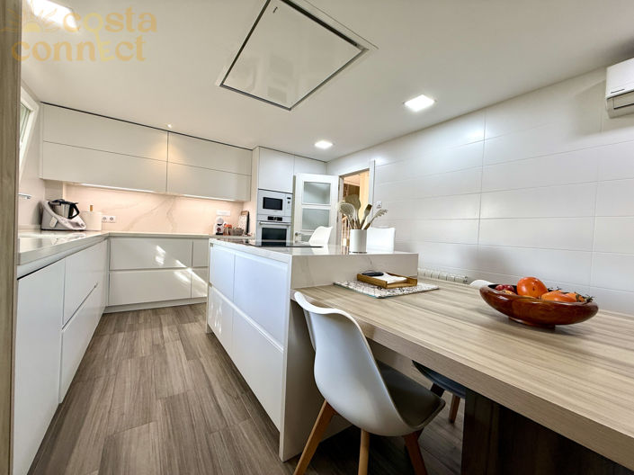 Image No.11-4 Bed Villa for sale