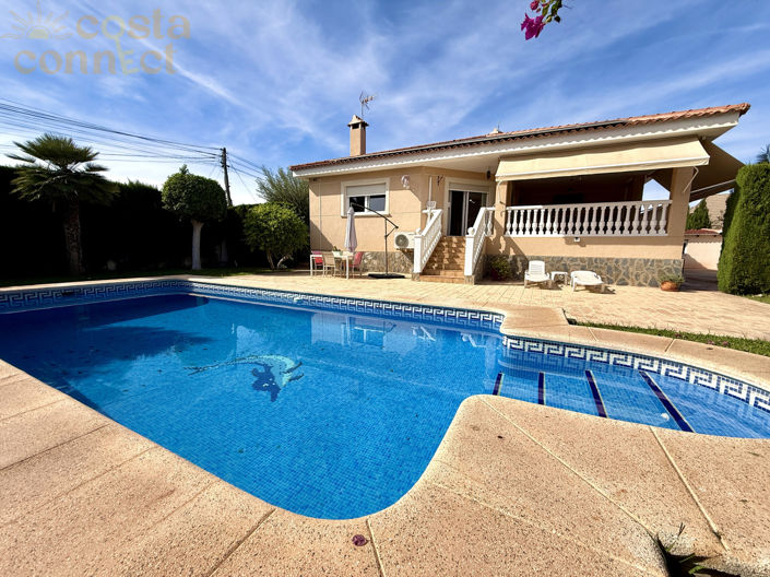 Image No.3-4 Bed Villa for sale