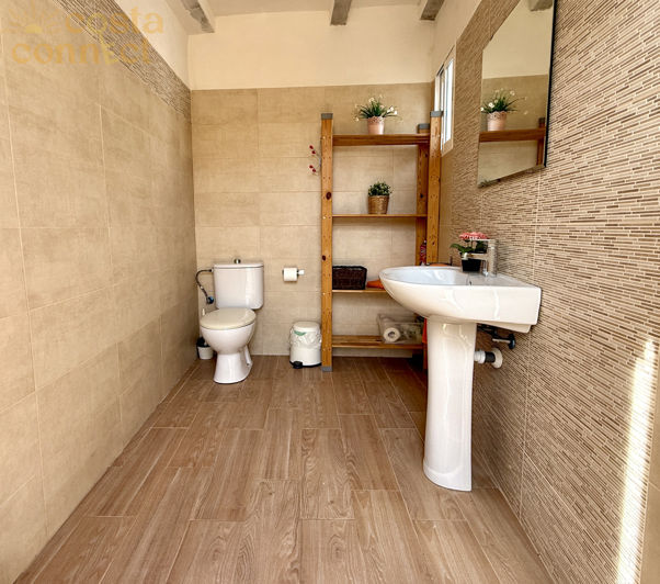 Image No.31-4 Bed Villa for sale