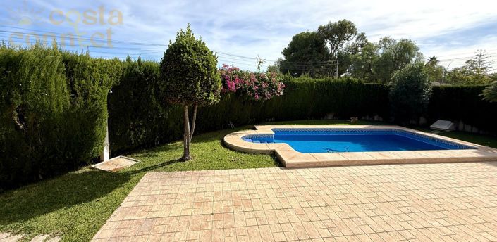 Image No.4-4 Bed Villa for sale