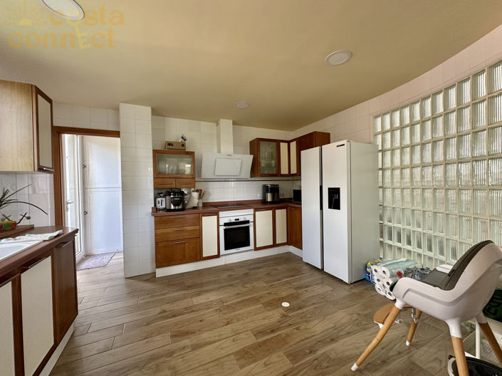 Image No.21-4 Bed Villa for sale