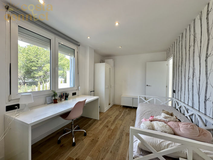 Image No.39-4 Bed Villa for sale