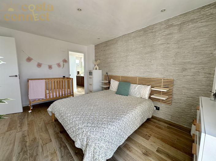 Image No.43-4 Bed Villa for sale