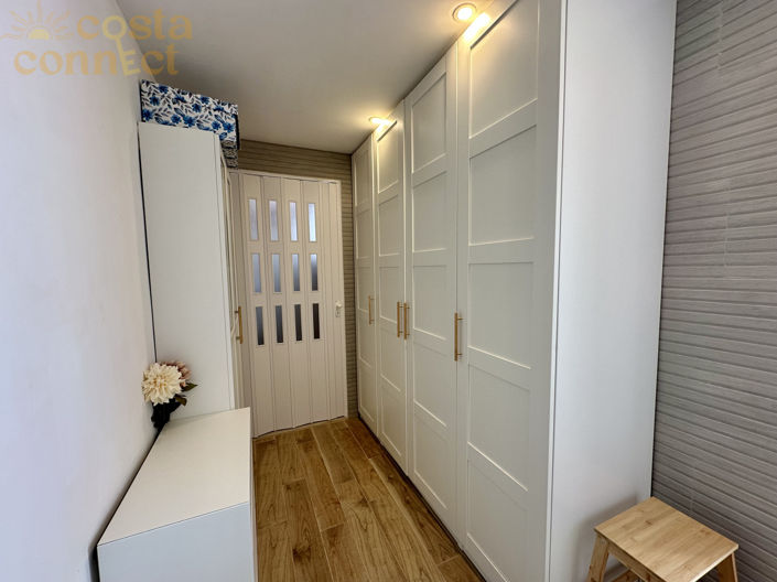 Image No.48-4 Bed Villa for sale