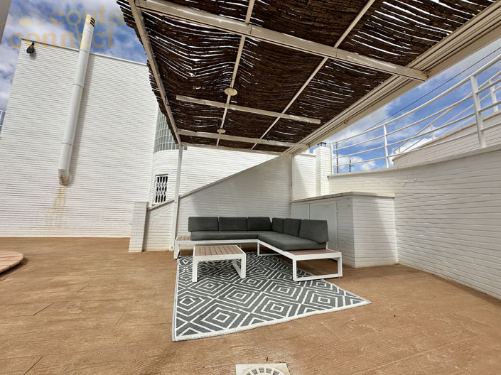 Image No.7-4 Bed Villa for sale