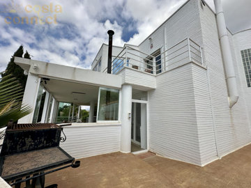 listing9744960009706d43da1500x100081969611419