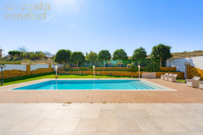 Image No.11-6 Bed Villa for sale