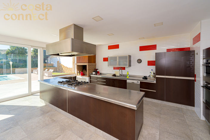 Image No.19-6 Bed Villa for sale