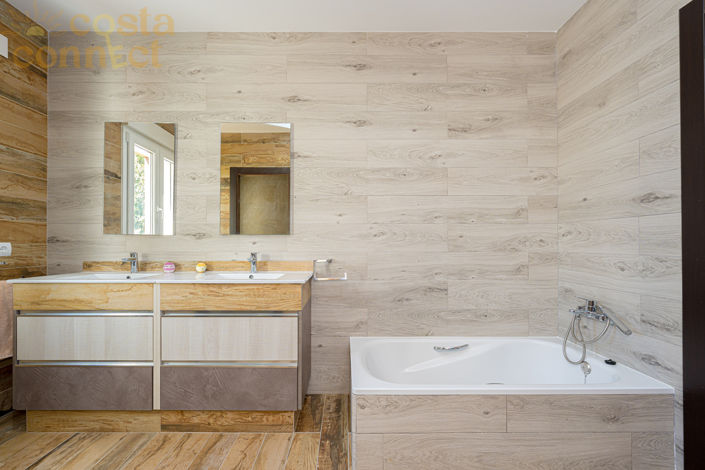 Image No.26-6 Bed Villa for sale