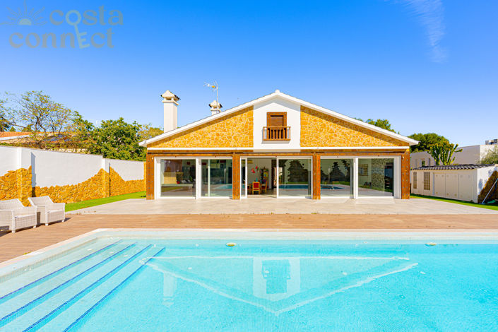 Image No.9-6 Bed Villa for sale