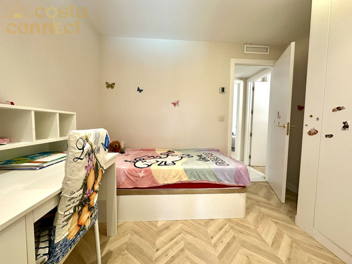 Image No.16-7 Bed Villa for sale