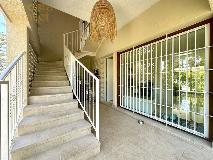 Image No.25-7 Bed Villa for sale