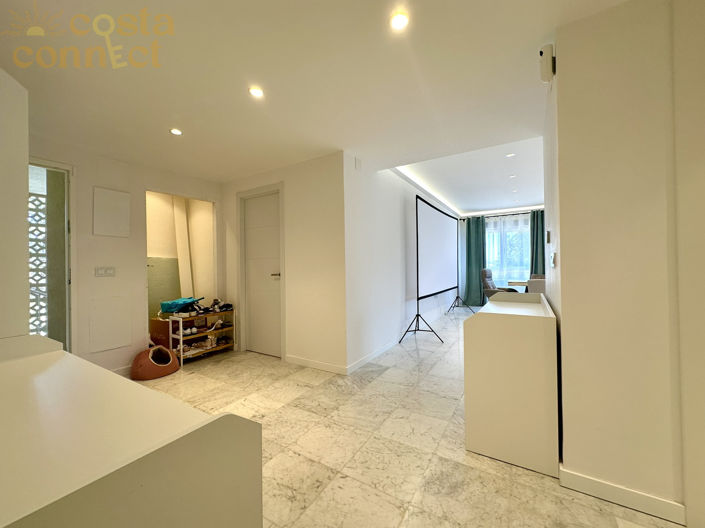 Image No.34-7 Bed Villa for sale