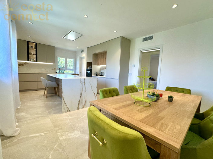 Image No.41-7 Bed Villa for sale