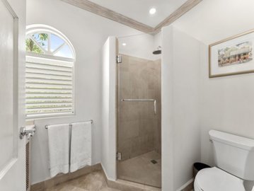 132bf710-be4b-4469-8db0-37d354b0fbc3