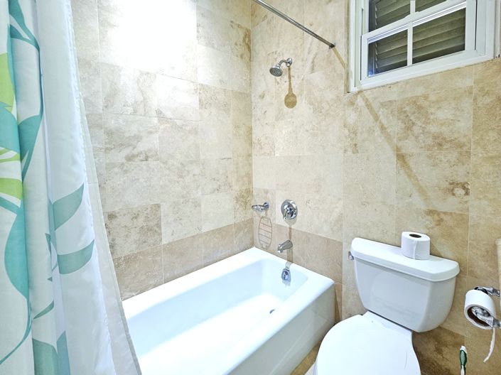 Image No.14-4 Bed Property for sale