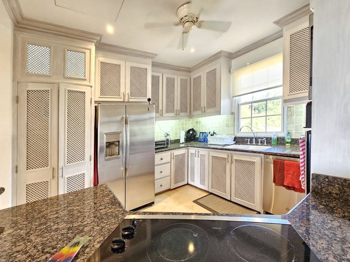 Image No.18-4 Bed Property for sale