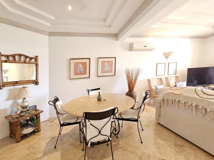 Image No.19-4 Bed Property for sale