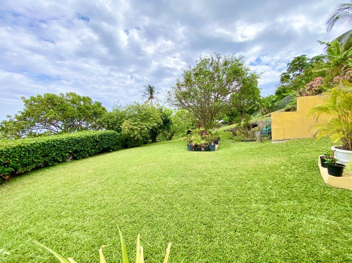 Image No.14-5 Bed Property for sale