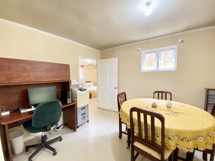 Image No.17-5 Bed Property for sale