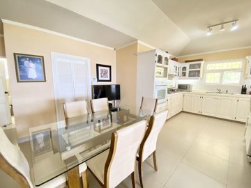 fad0afb0-44d0-4423-861f-707a28a75aa1