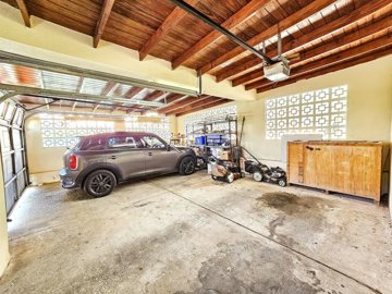 ca94c99e-d6c3-4c10-82df-8ce1523f4f71