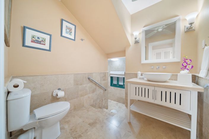 Image No.11-4 Bed Property for sale