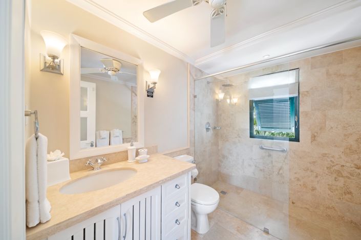 Image No.18-4 Bed Property for sale