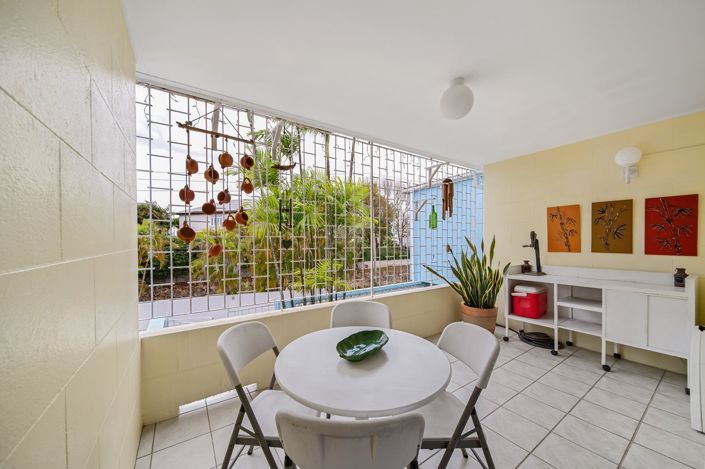 Image No.16-Propriété de 4 chambres à vendre à Christ Church