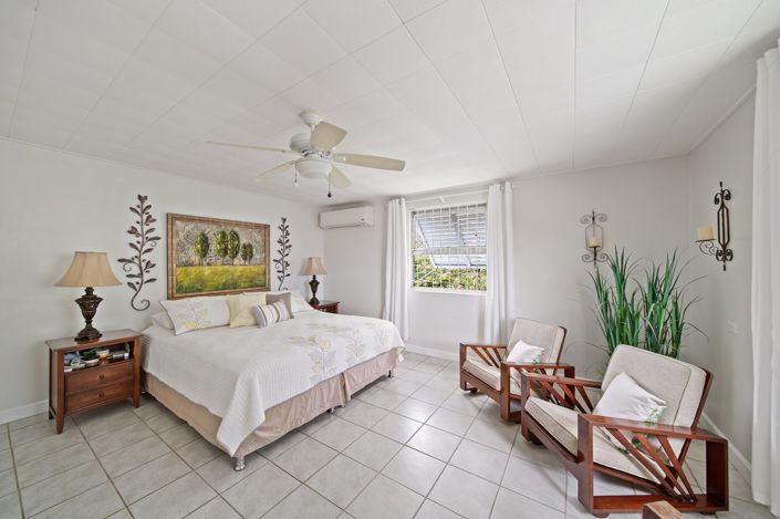 Image No.19-Propriété de 4 chambres à vendre à Christ Church