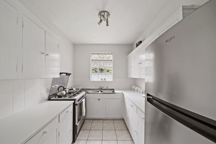 Image No.30-Propriété de 4 chambres à vendre à Christ Church