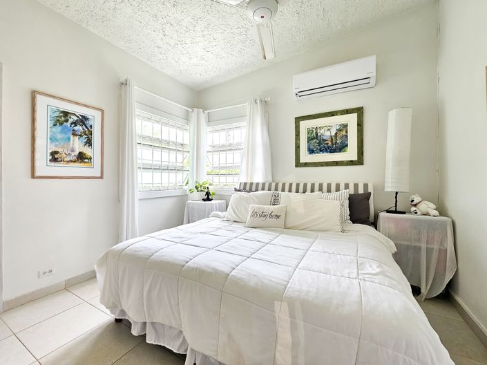 Image No.5-4 Bed Property for sale