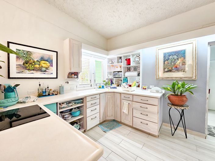 Image No.7-4 Bed Property for sale