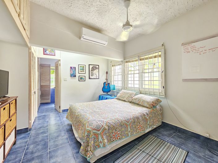 Image No.8-4 Bed Property for sale