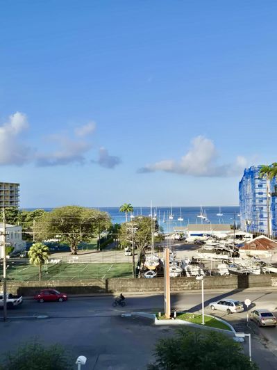 Image No.11-2 Bed Property for sale