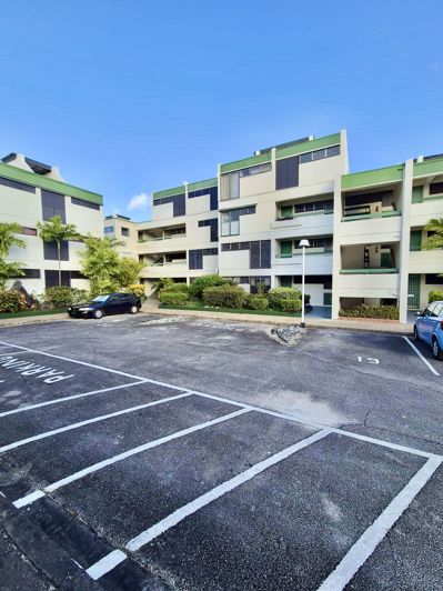 Image No.17-2 Bed Property for sale