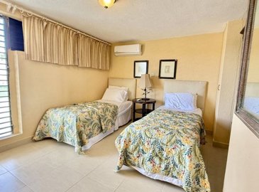 7c6bd1c4-eee9-420f-ae55-a7e56d79f402