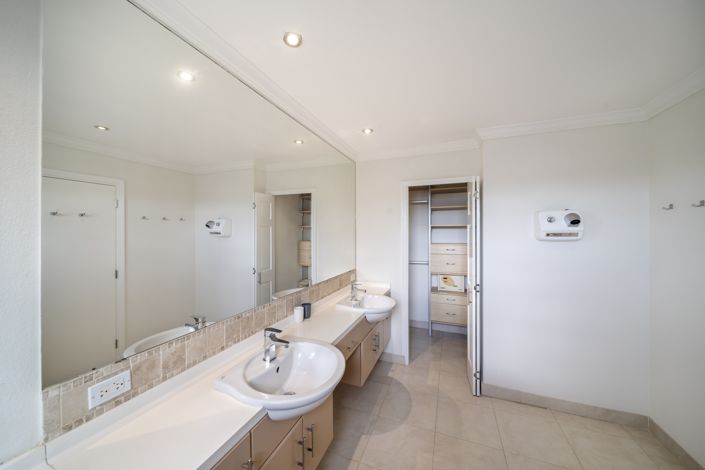 Image No.16-Propriété de 3 chambres à vendre à Maxwell